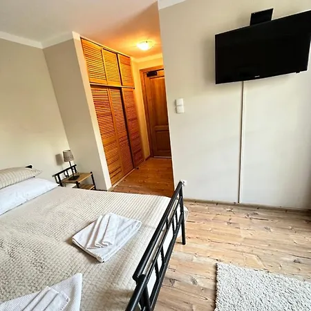 Orle Gniazdo Bed & Breakfast