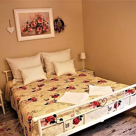 Orle Gniazdo Bed & Breakfast 3*