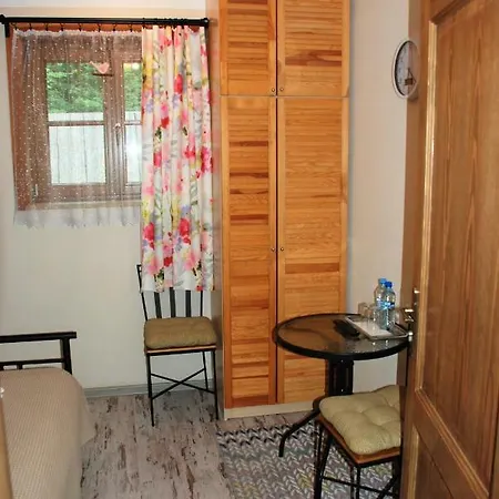 Bed & Breakfast Orle Gniazdo