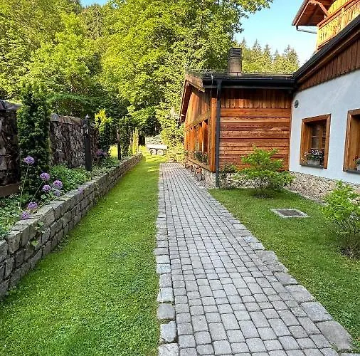 Orle Gniazdo Alojamento de Acomodação e Pequeno-almoço 3*