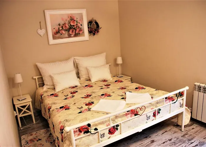 Alojamento de Acomodação e Pequeno-almoço Orle Gniazdo Biala Woda